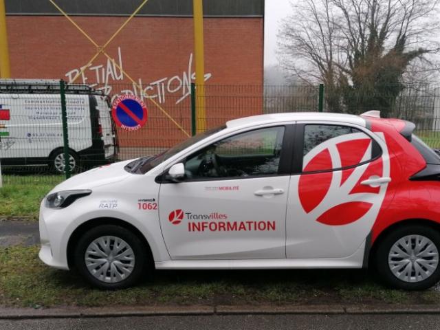 Décoration de véhicules société et utilitaires